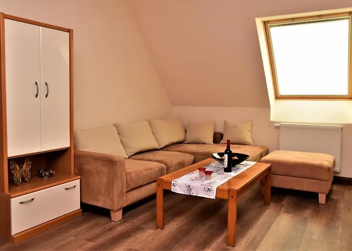 Anneliese Am Stadttor 公寓